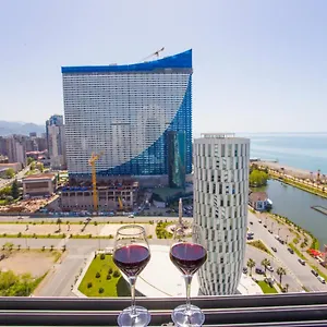 https://batumi-royal-view-apartment.batumihotels.net