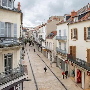 la-grande-maison.hotels-rhonealpes.com/